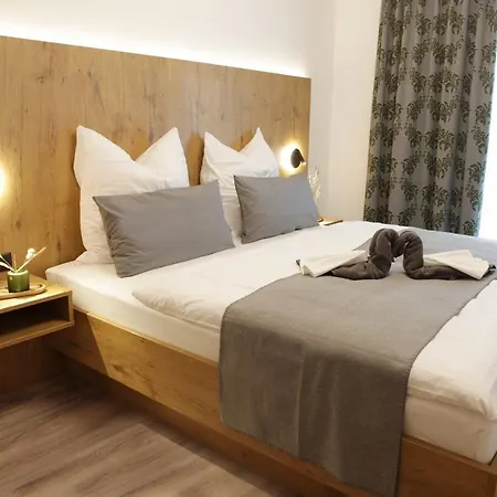 호텔 Gastwirtschaft & Doll 막트인더스도르프