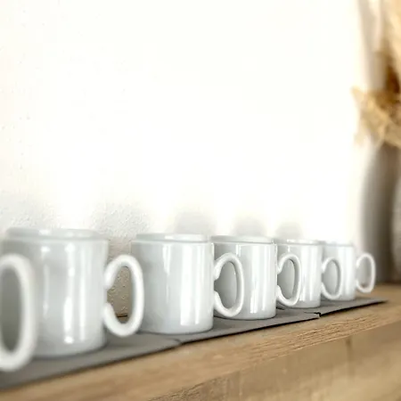 호텔 Gastwirtschaft & Doll *