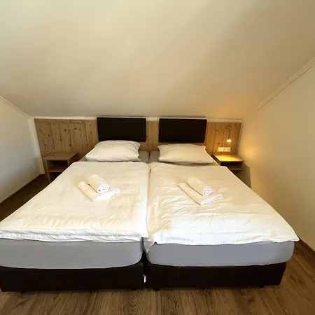 Otel Gastwirtschaft & Doll
